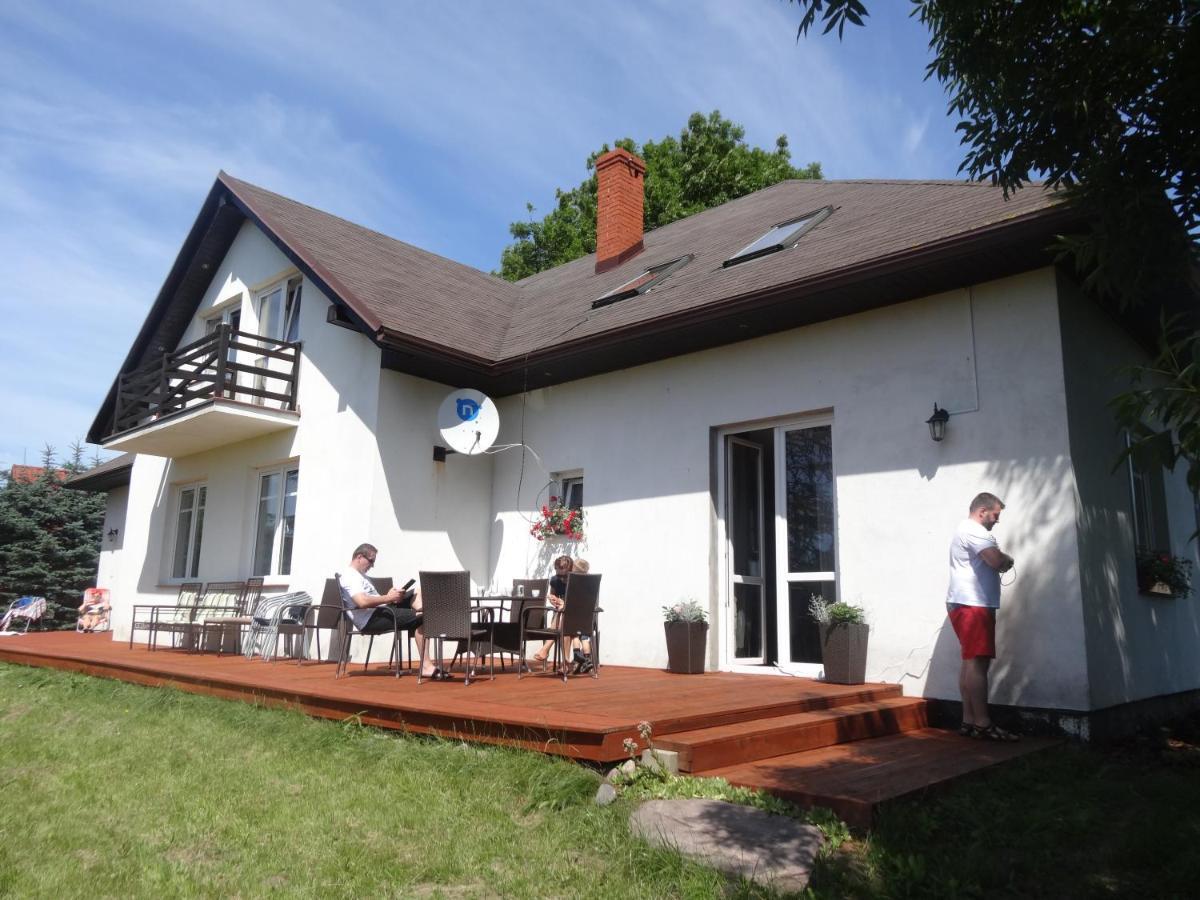 Dworek Debina - Idealny Dla Rodzin I Przyjaciol - Wspolna Sala Do Biesiadowania , Plaza Przyjazna Psom Esterno foto
