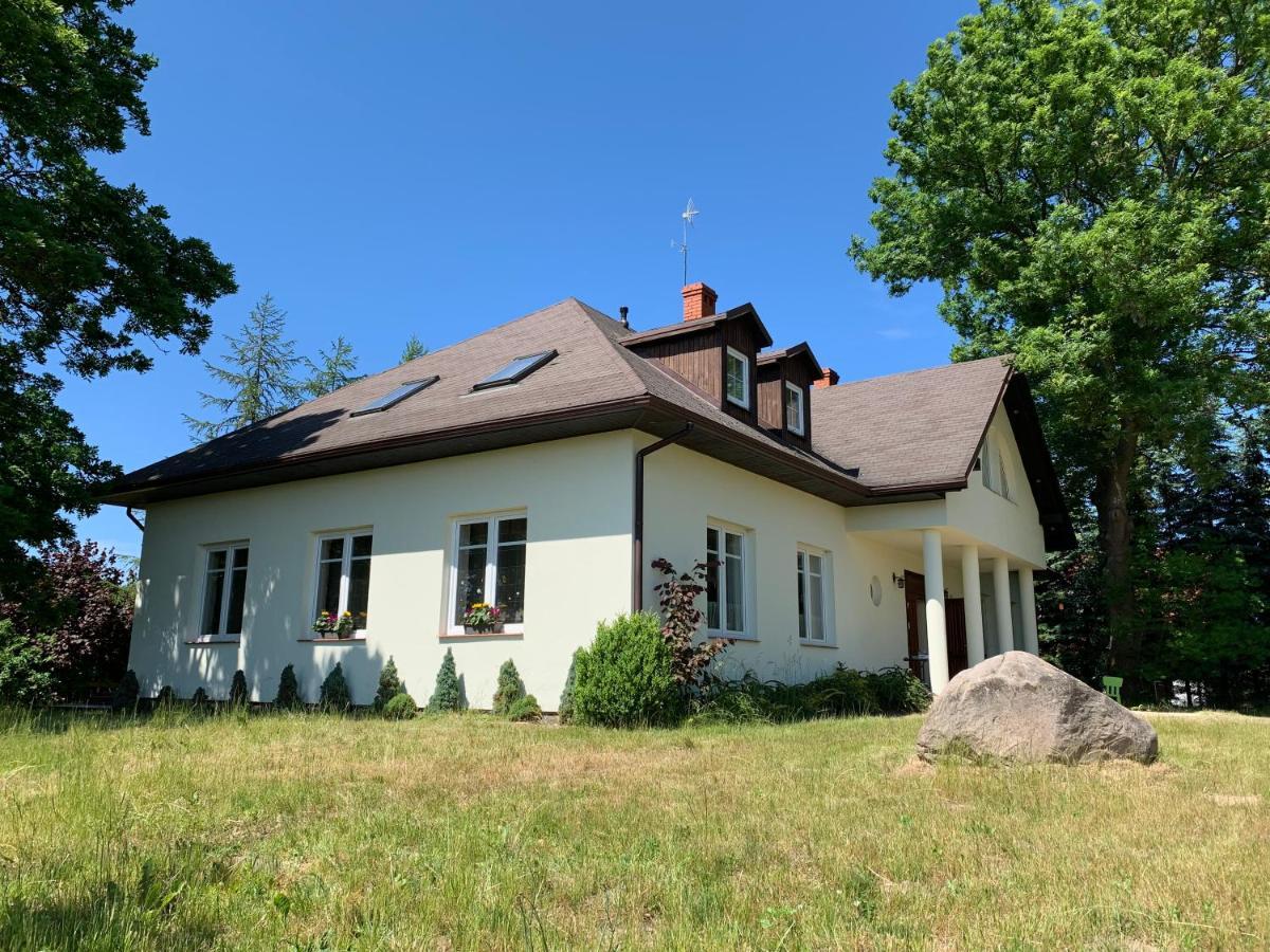 Dworek Debina - Idealny Dla Rodzin I Przyjaciol - Wspolna Sala Do Biesiadowania , Plaza Przyjazna Psom Esterno foto