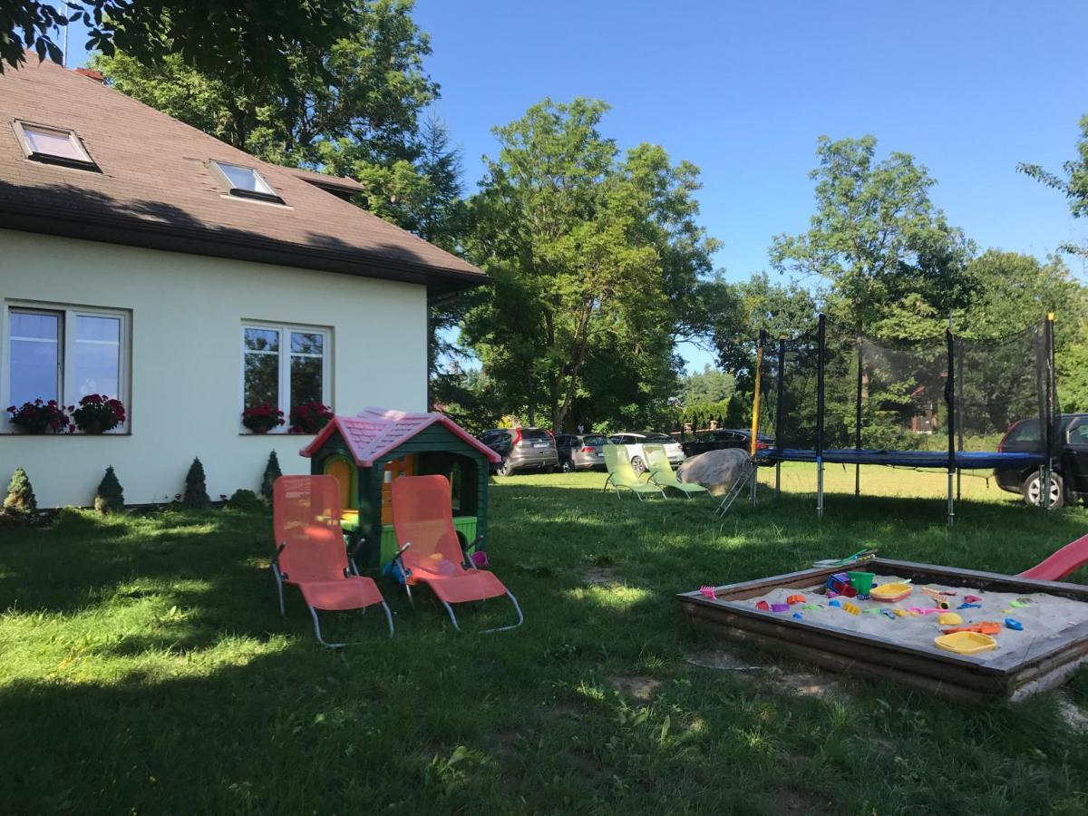 Dworek Debina - Idealny Dla Rodzin I Przyjaciol - Wspolna Sala Do Biesiadowania , Plaza Przyjazna Psom Esterno foto